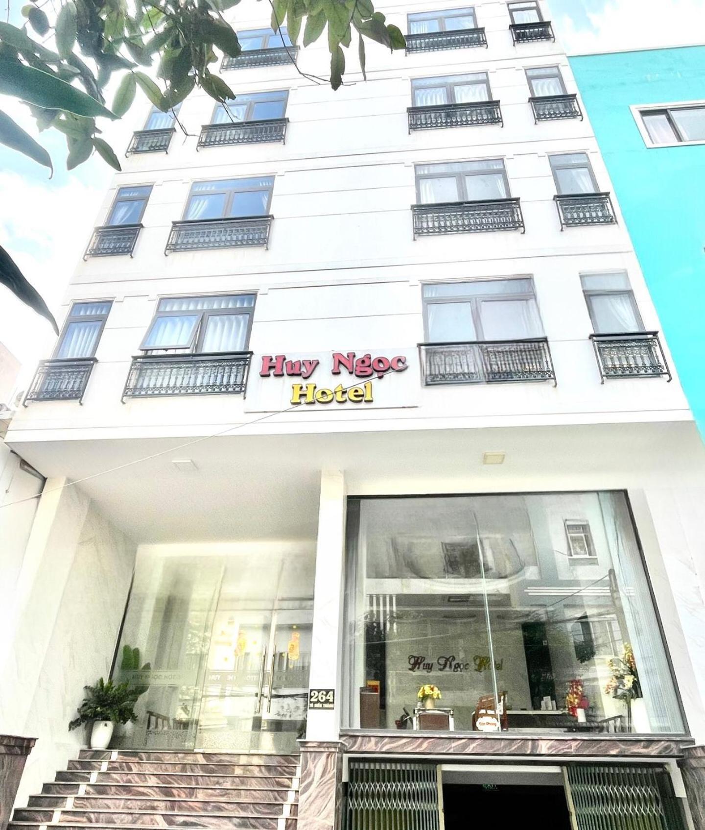 Hn Luxury Hotel 2*